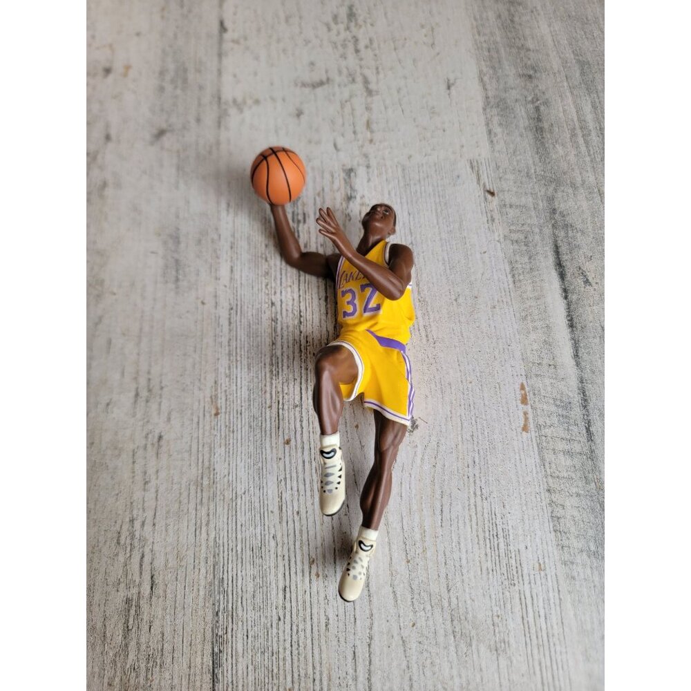 Hallmark magic Johnson Lakers basketball vintage ornament‎ Xmas